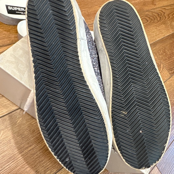 Golden Goose Deluxe Brand Golden Goose Deluxe Brand Super Star Glittered Lace-Up - Picture 5 of 11